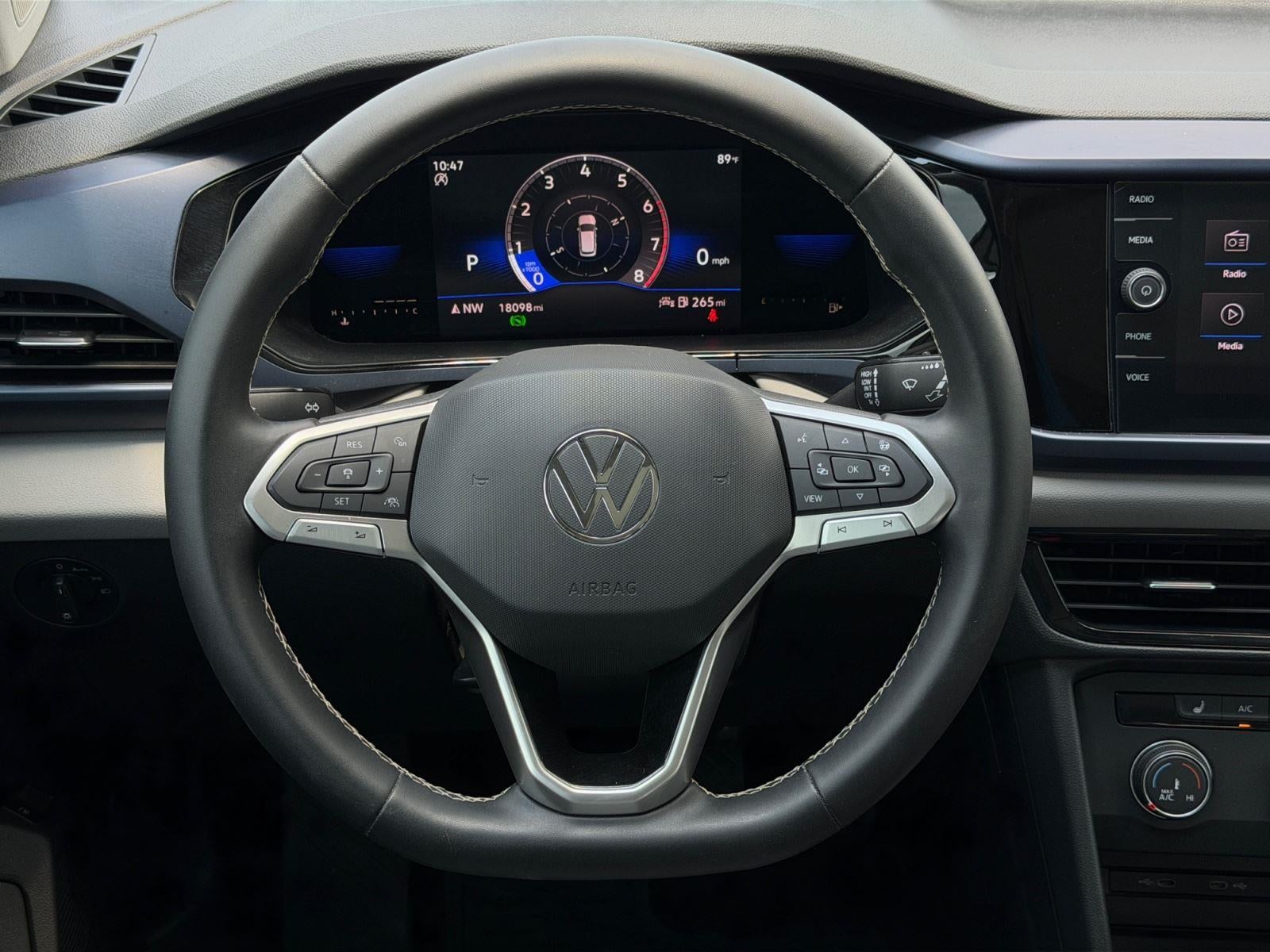 2022 Volkswagen Taos SE