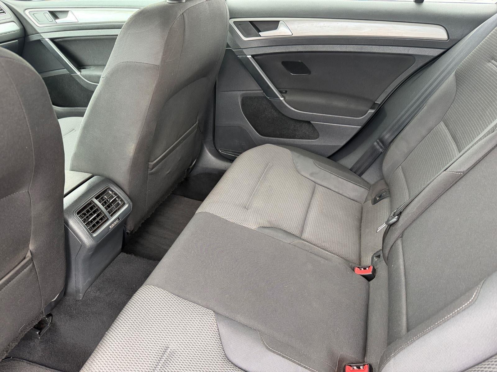 2016 Volkswagen Golf SportWagen TSI S