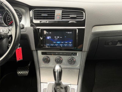 2016 Volkswagen Golf SportWagen TSI S