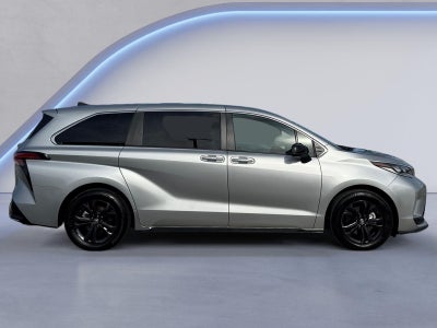 2024 Toyota Sienna XSE