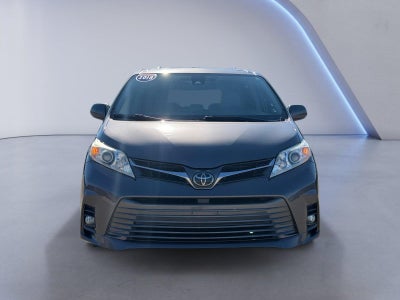 2018 Toyota Sienna XLE 8-Passenger