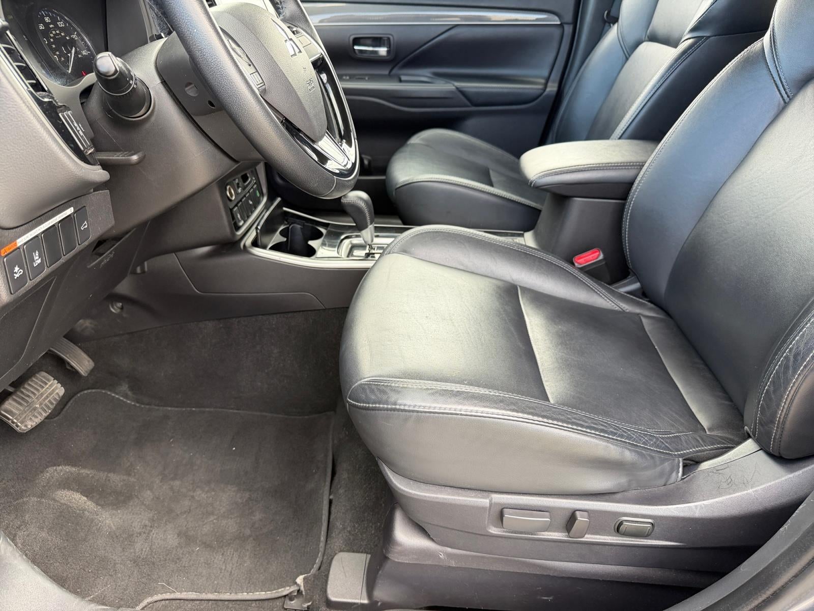 2024 Mitsubishi OUTLANDER SPORT Base