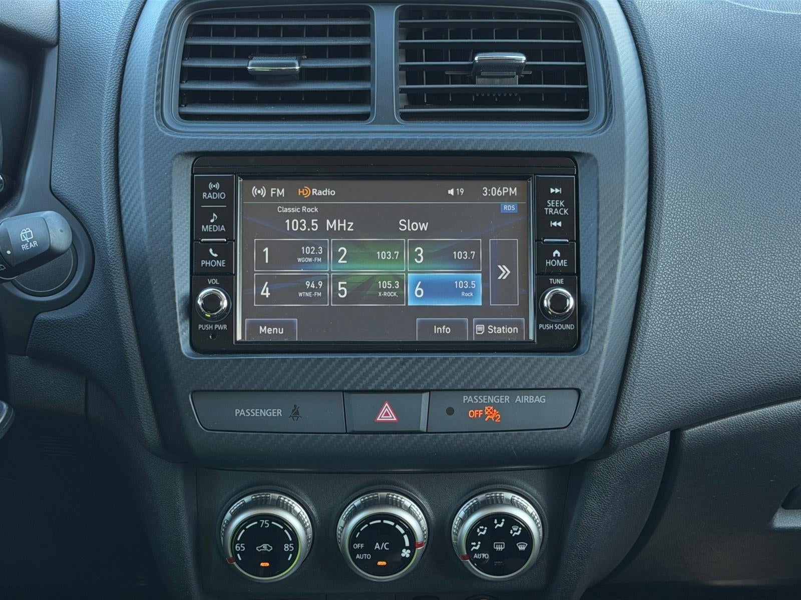 2024 Mitsubishi OUTLANDER SPORT Base