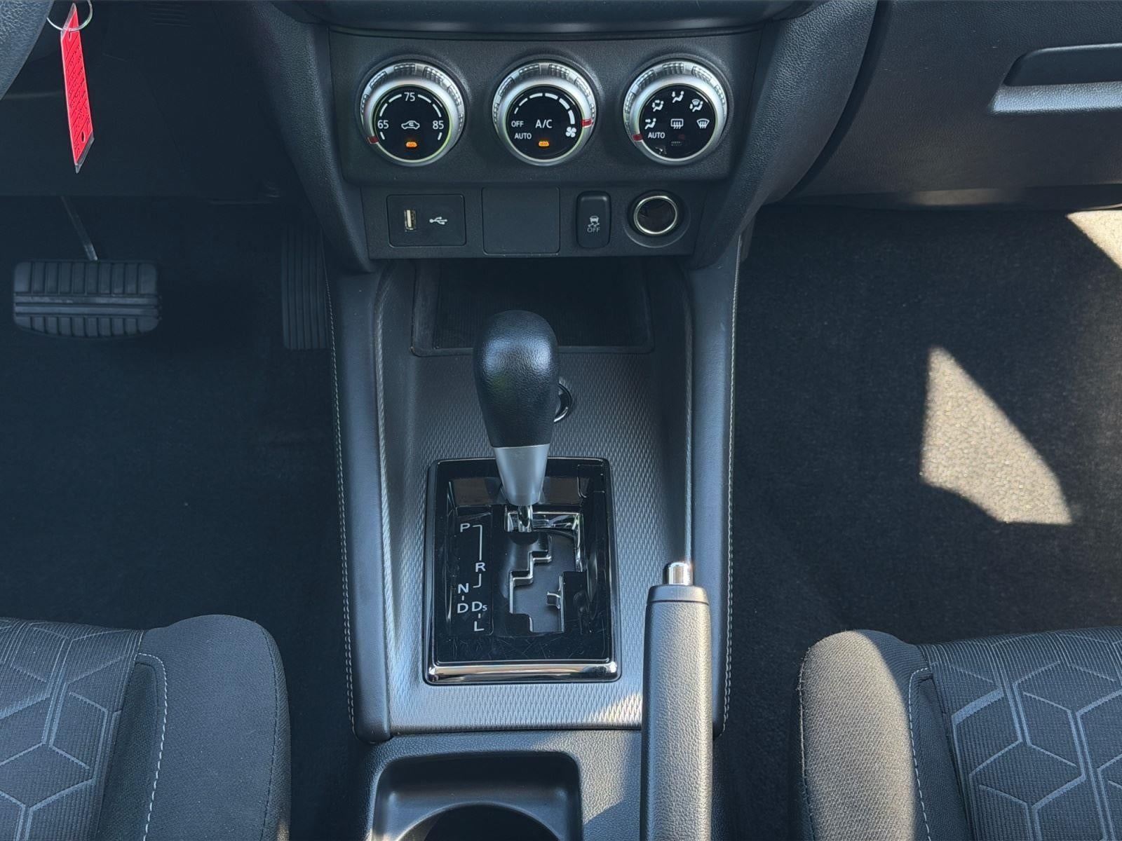 2024 Mitsubishi OUTLANDER SPORT Base