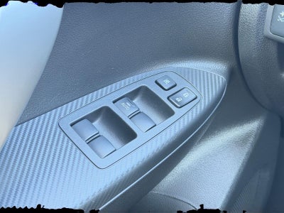 2024 Mitsubishi ECLIPSE Base