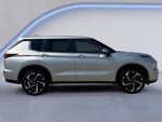 2024 Mitsubishi OUTLANDER Base