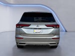 2024 Mitsubishi OUTLANDER Base