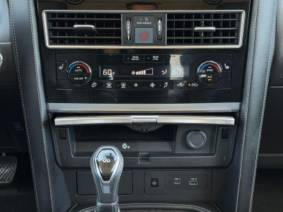 2024 INFINITI QX80 LUXE