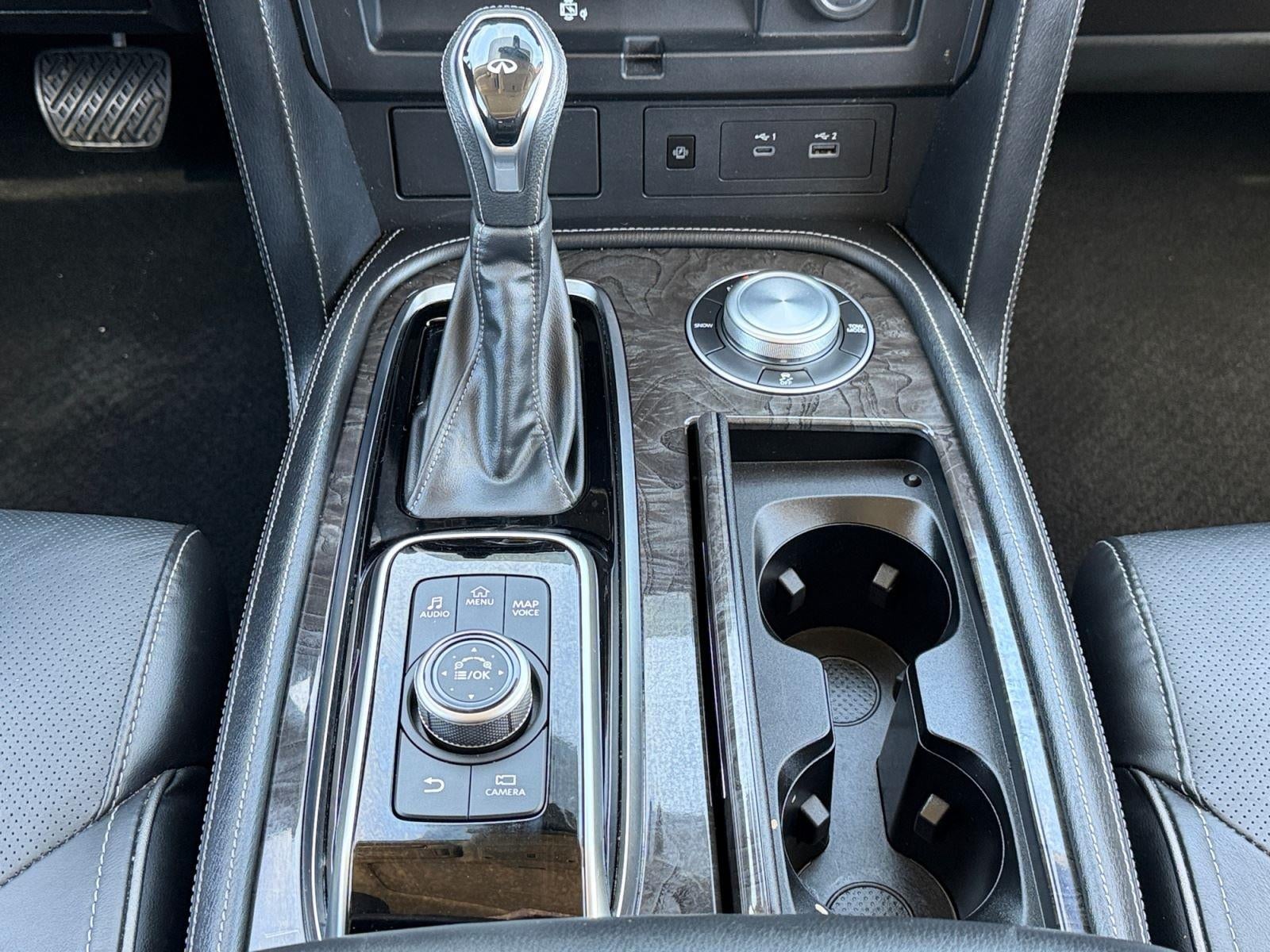 2024 INFINITI QX80 LUXE