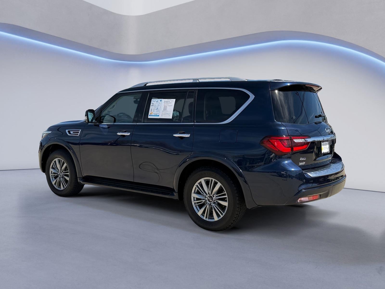 2024 INFINITI QX80 LUXE