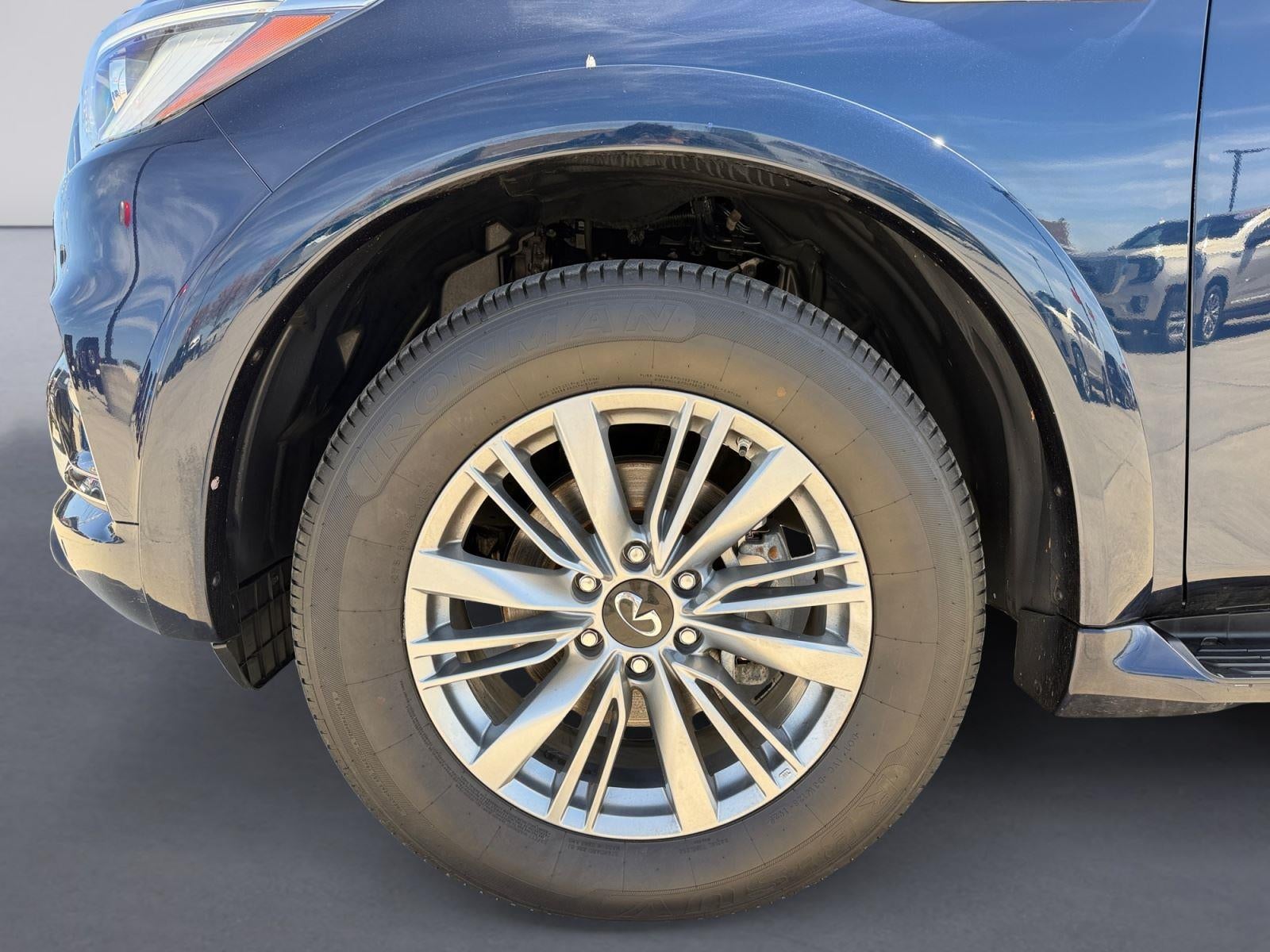 2024 INFINITI QX80 LUXE