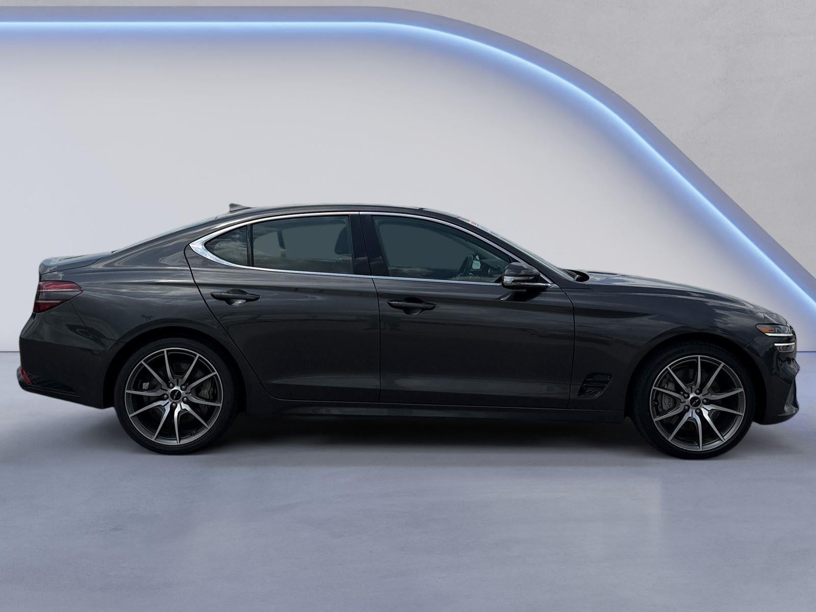2025 Genesis G70 2.5T