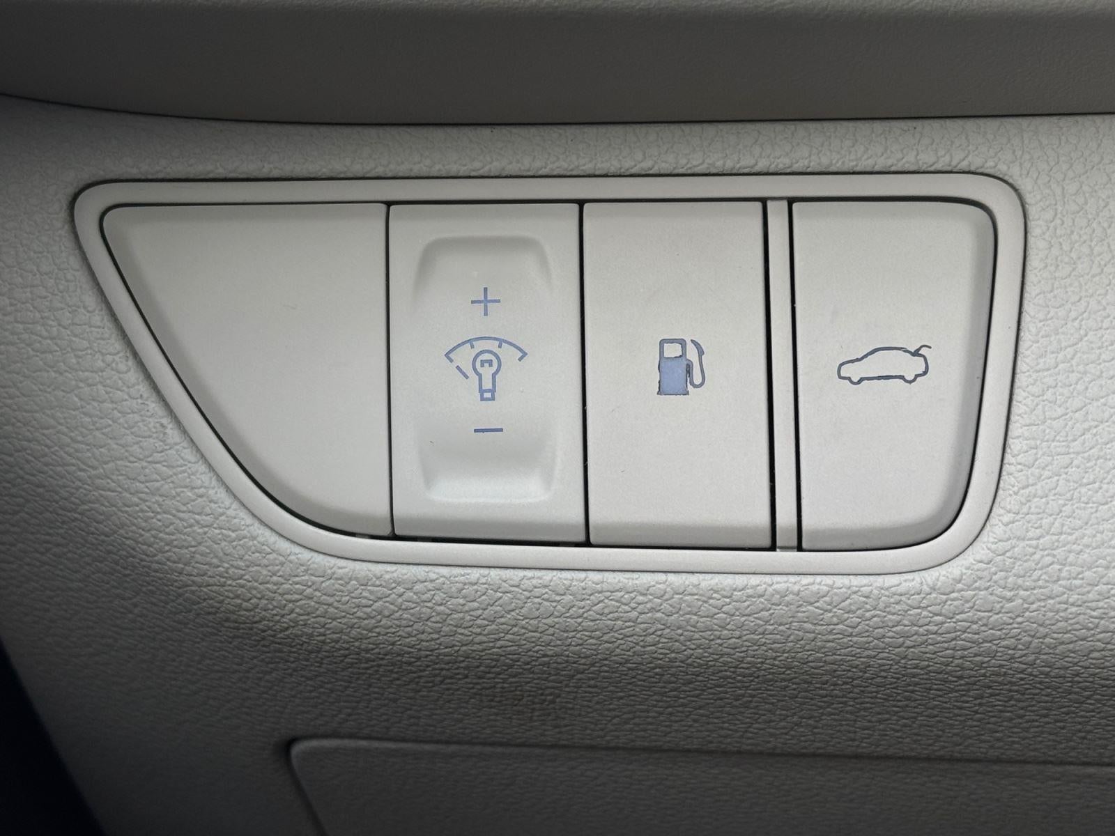 2024 Genesis G70 2.5T