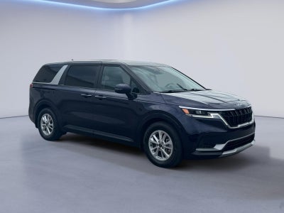 2023 Kia Carnival LX