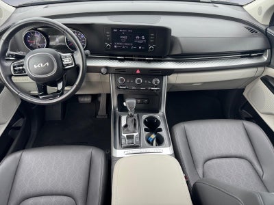 2023 Kia Carnival LX