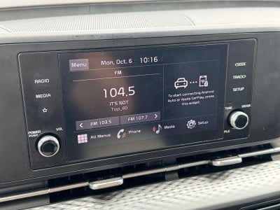 2023 Kia Carnival LX