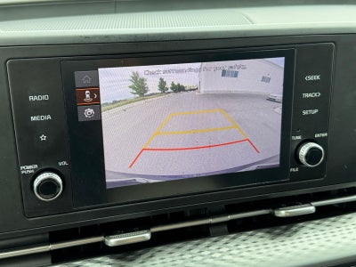 2023 Kia Carnival LX