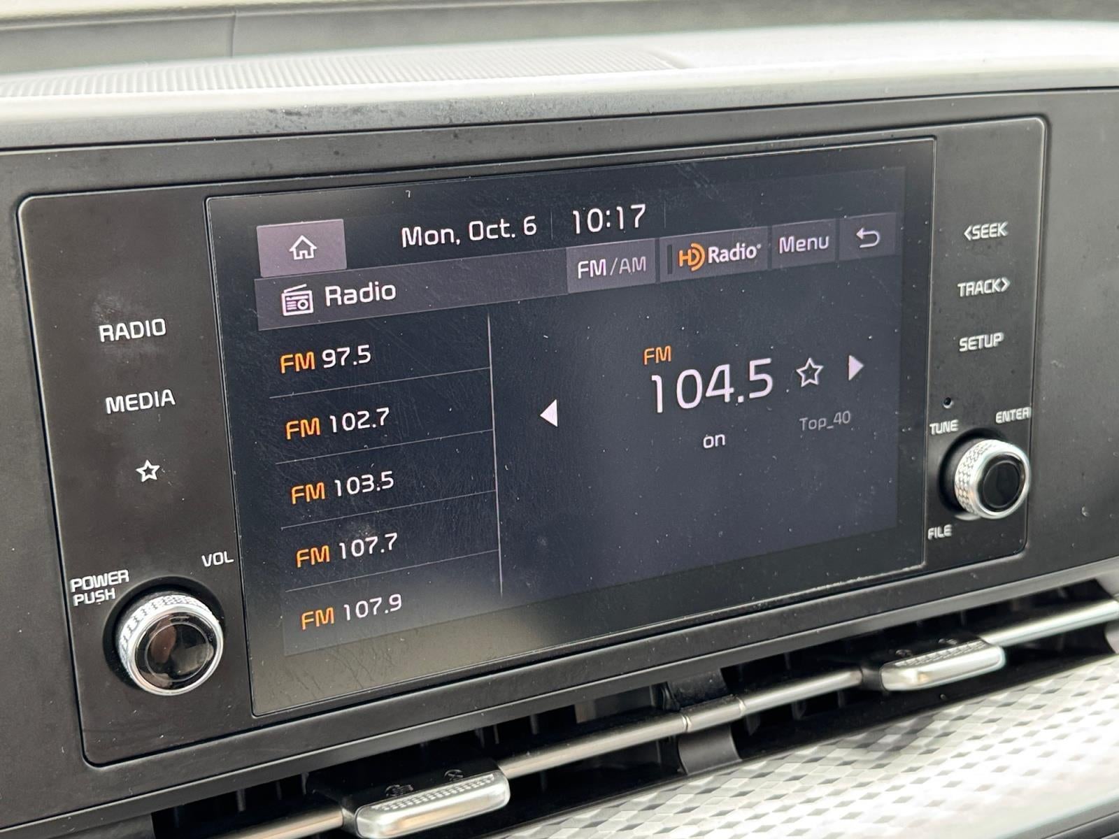 2023 Kia Carnival LX