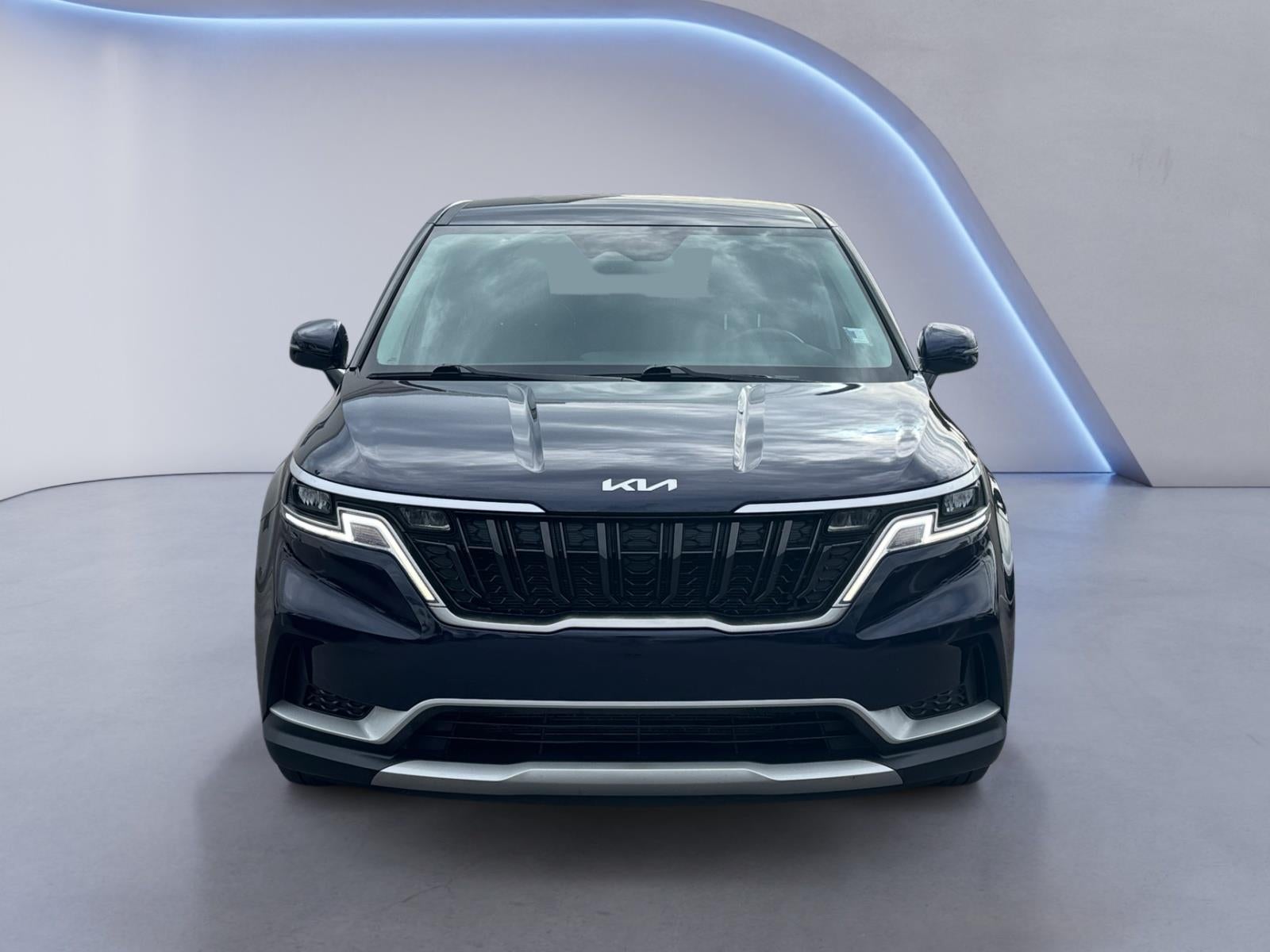 2023 Kia Carnival LX