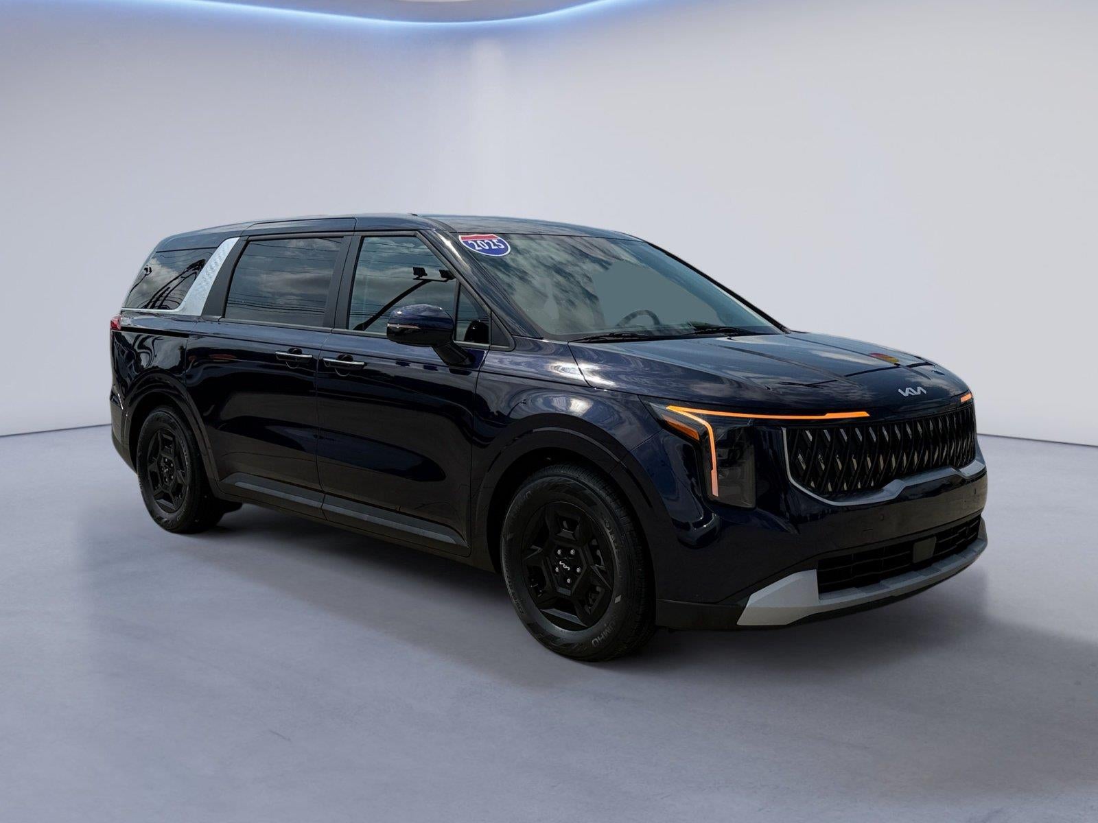 2025 Kia Carnival