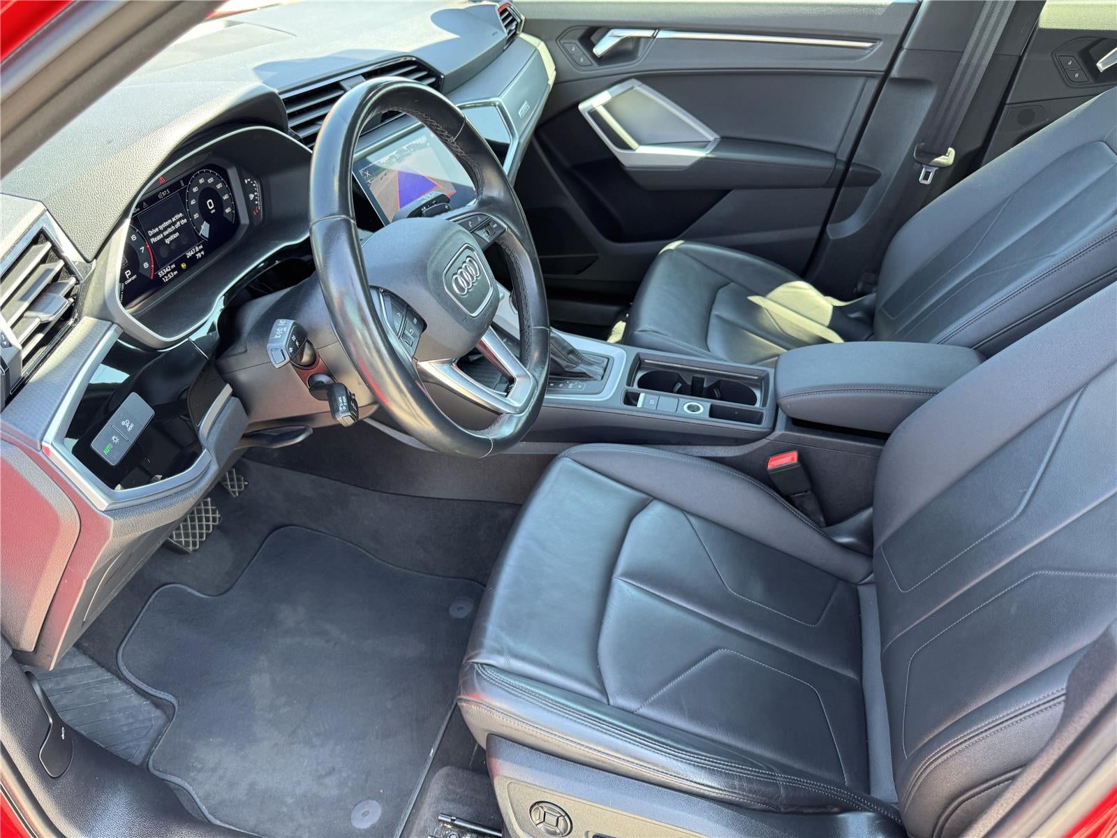 2024 Audi Q3 S line Premium