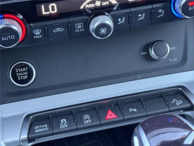 2024 Audi Q3 S line Premium