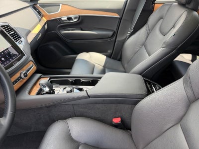 2024 Volvo XC90 Plus Bright Theme