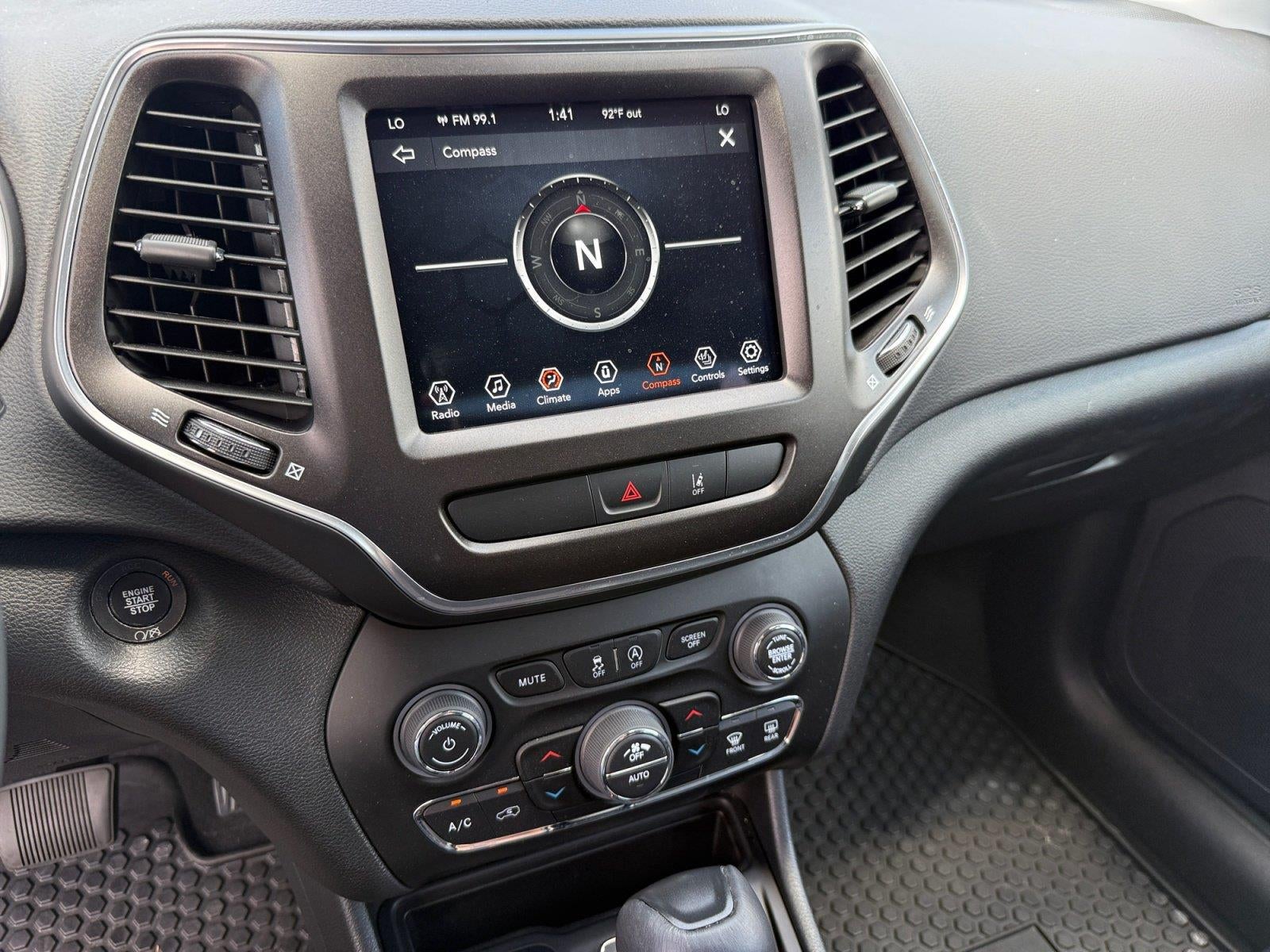 2022 Jeep Cherokee Trailhawk