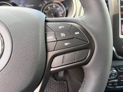 2022 Jeep Cherokee Trailhawk