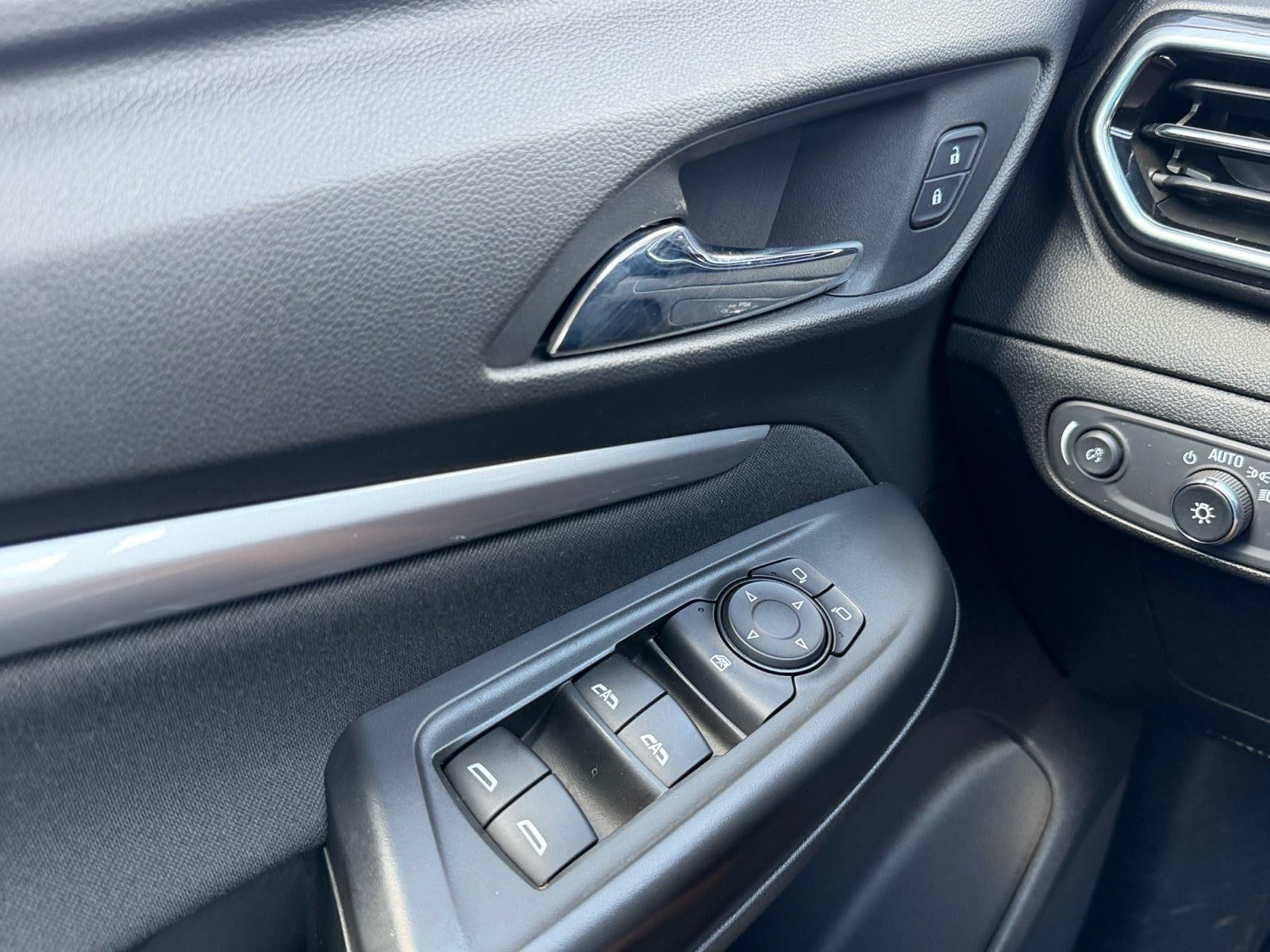 2023 Chevrolet Bolt EUV LT