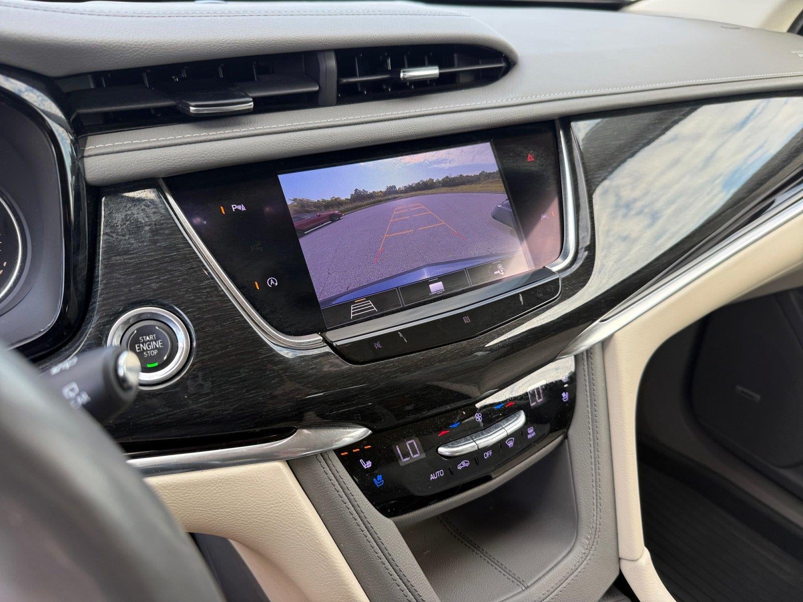 2020 Cadillac XT6 FWD Premium Luxury