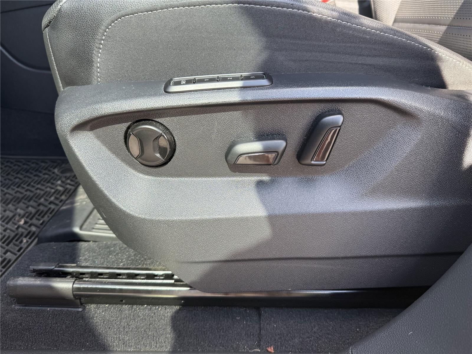 2020 Volkswagen Atlas 3.6L V6 SEL Premium