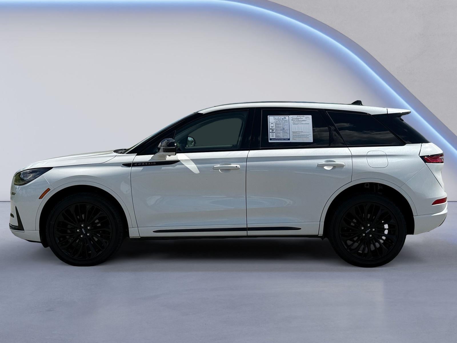 2023 Lincoln Corsair Standard