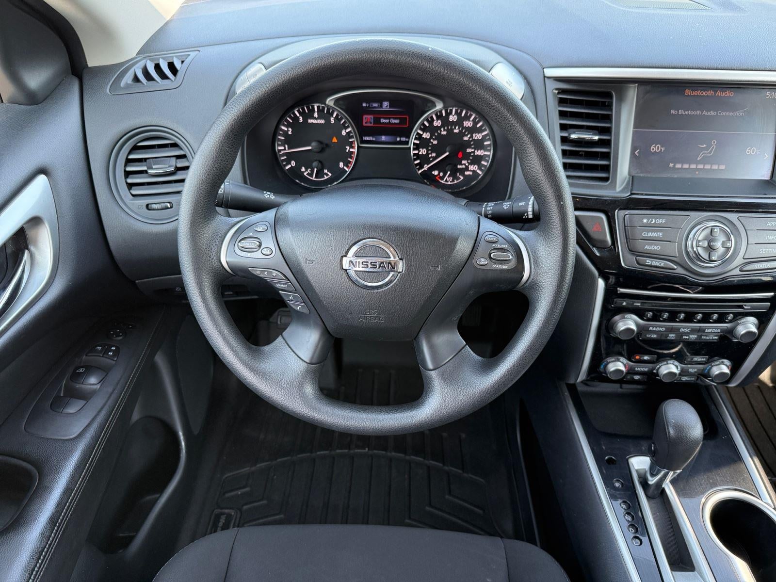 2019 Nissan Pathfinder S