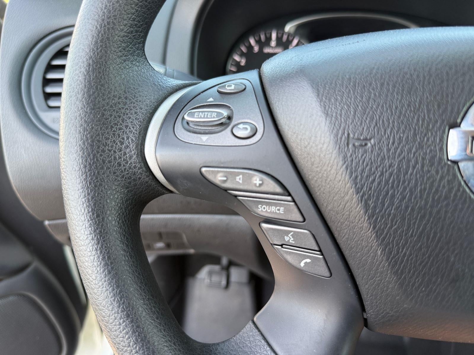 2019 Nissan Pathfinder S