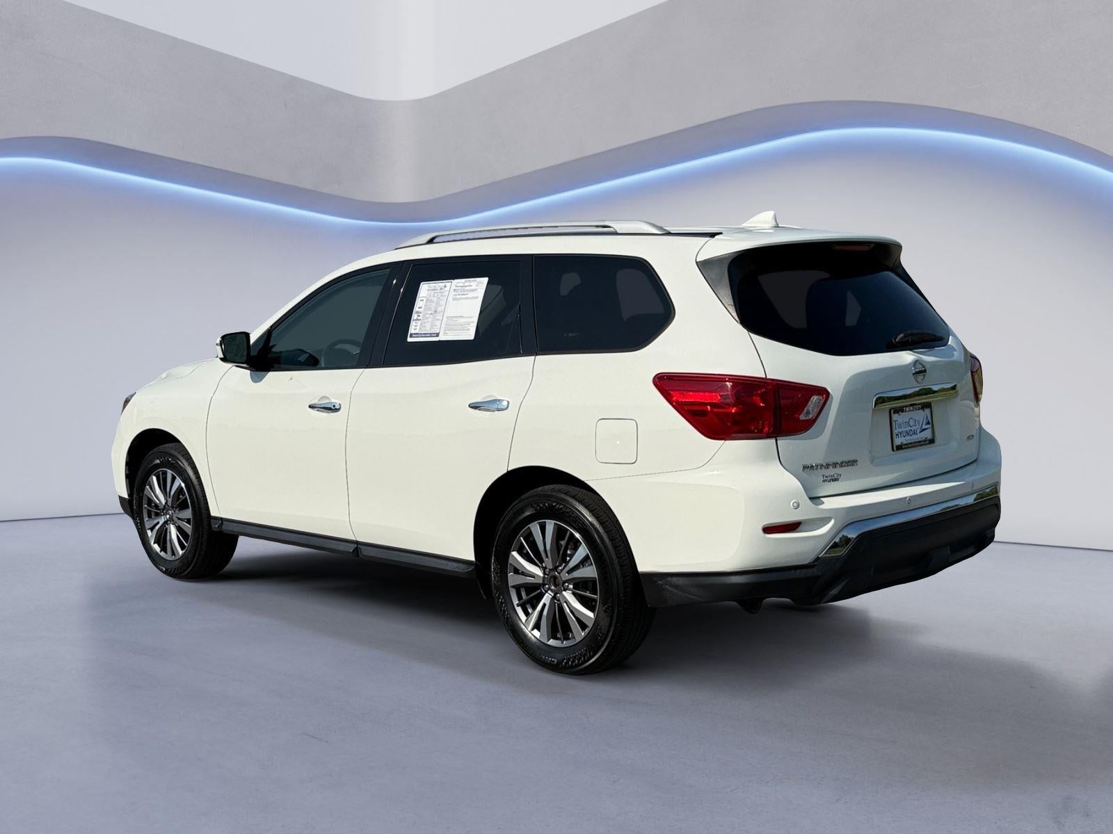 2019 Nissan Pathfinder S