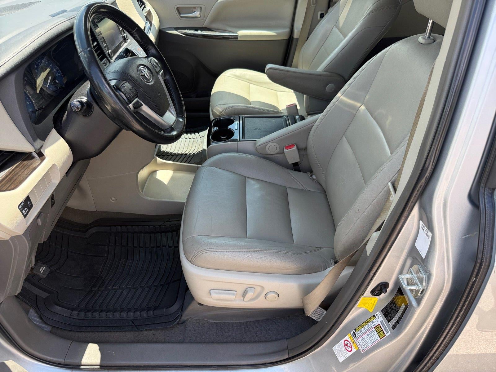 2019 Toyota Sienna XLE 8-Passenger