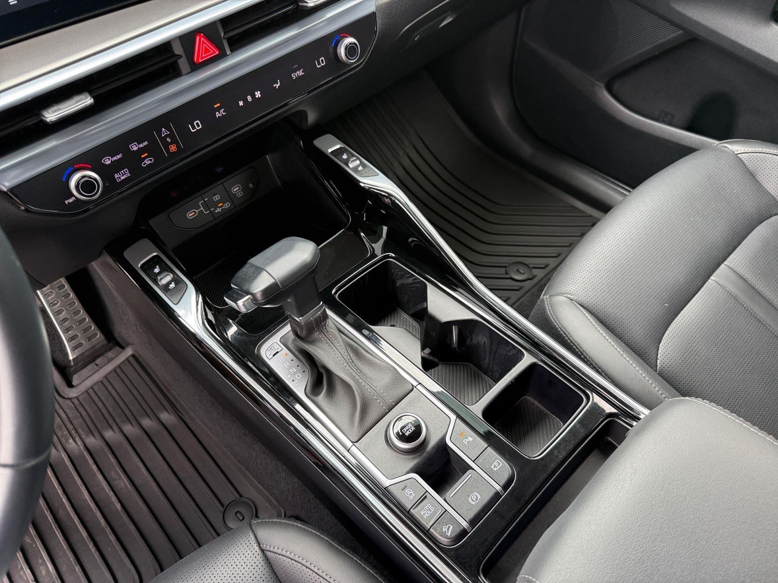 2024 Kia Sorento SX