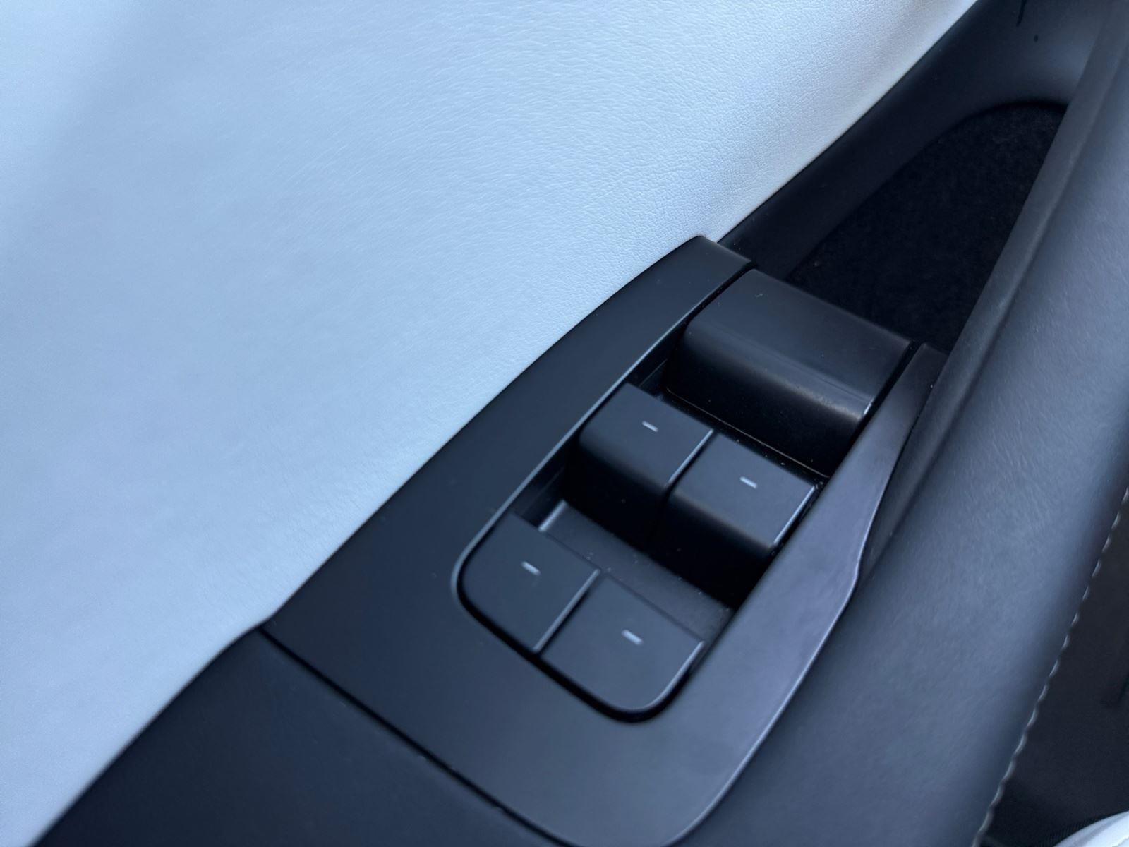 2025 Tesla Model 3 Standard