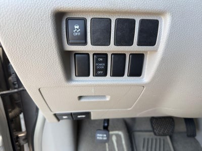 2015 Nissan Quest SV