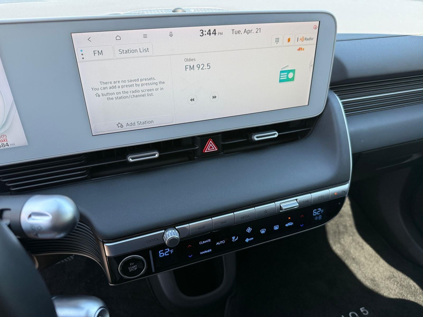 2024 Hyundai IONIQ 5 SE