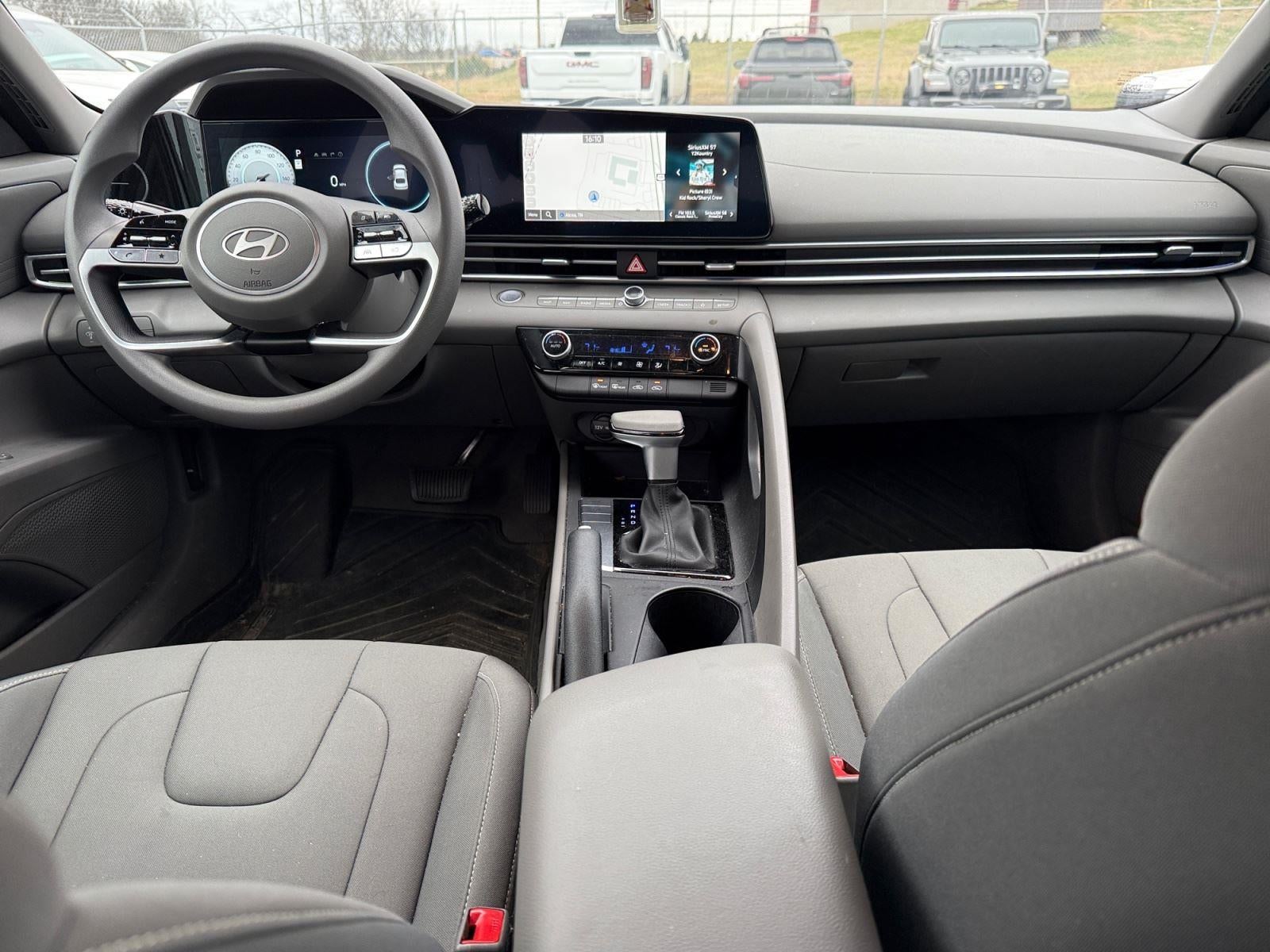 2024 Hyundai Elantra SEL