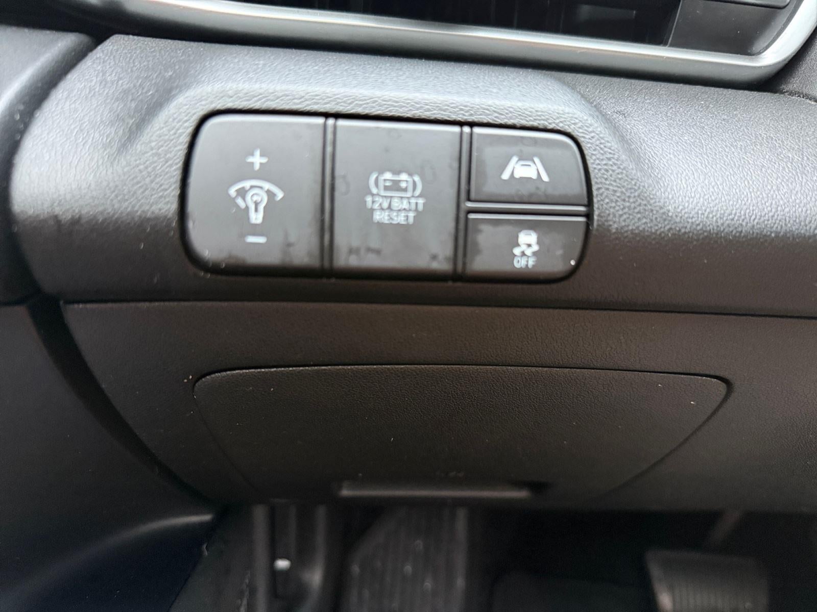 2022 Hyundai Elantra Hybrid Limited