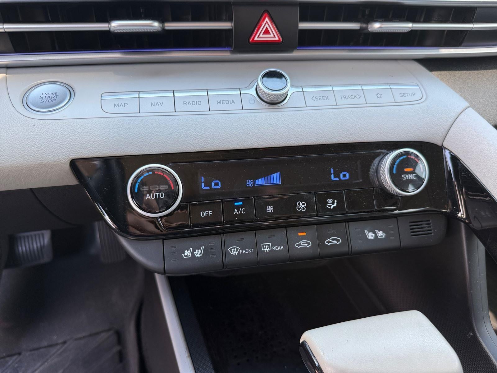 2023 Hyundai Elantra Hybrid Limited