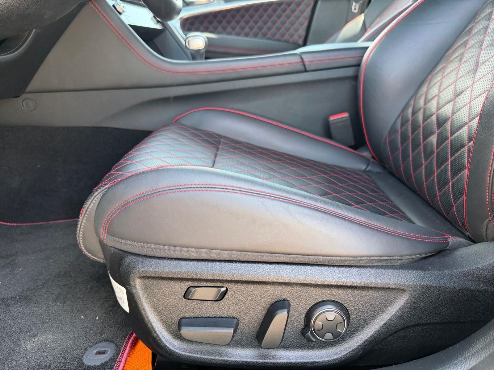 2025 Genesis G70 3.3T Sport Advanced