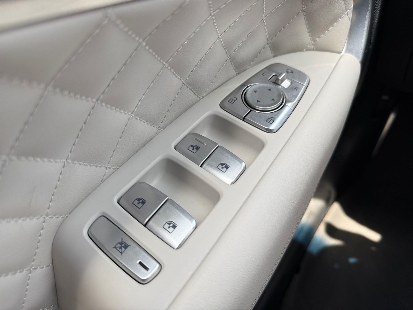 2025 Genesis G70 3.3T Sport Advanced