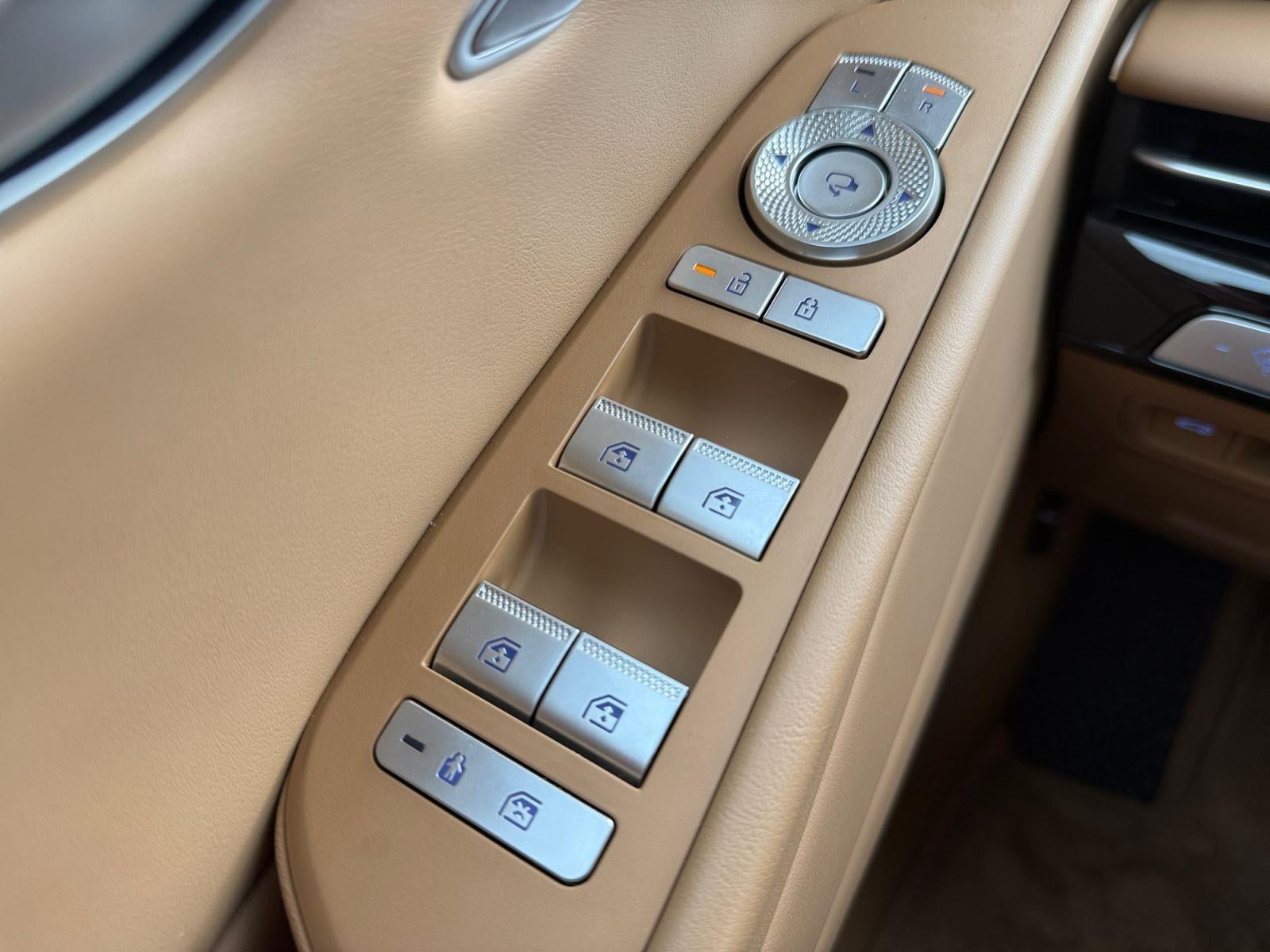 2025 Genesis G80 2.5T