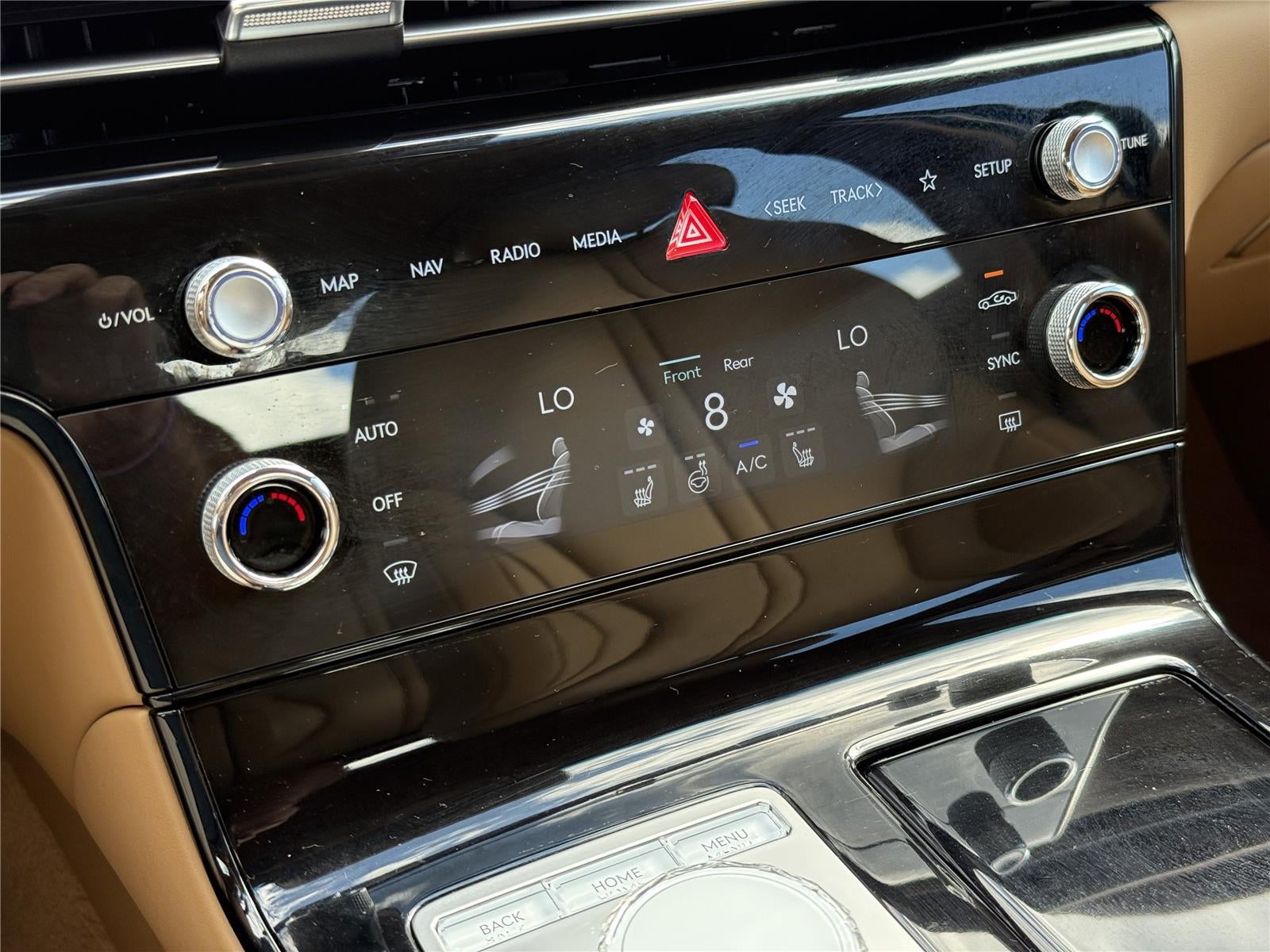 2025 Genesis G80 2.5T