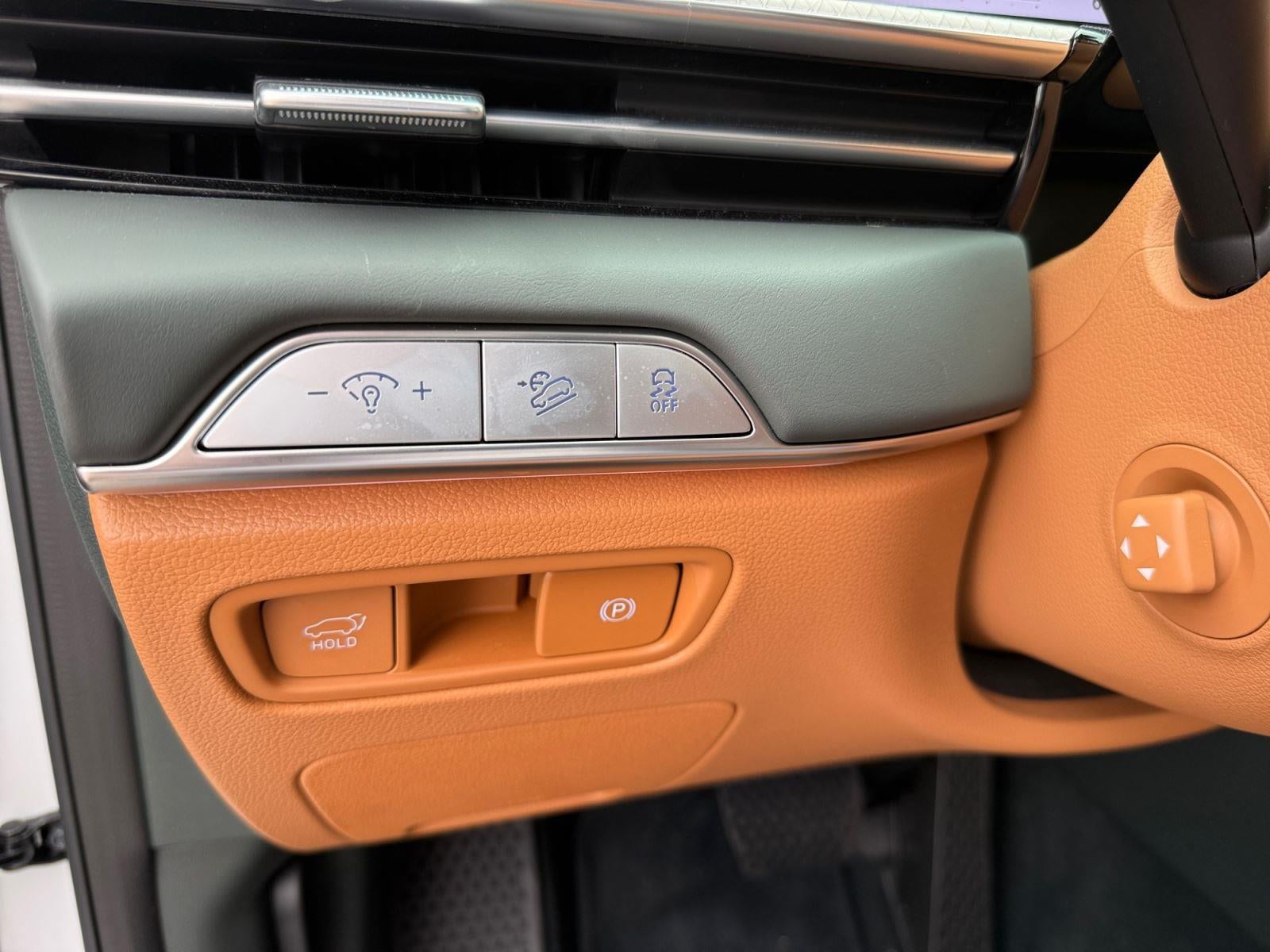 2025 Genesis GV80 Prestige