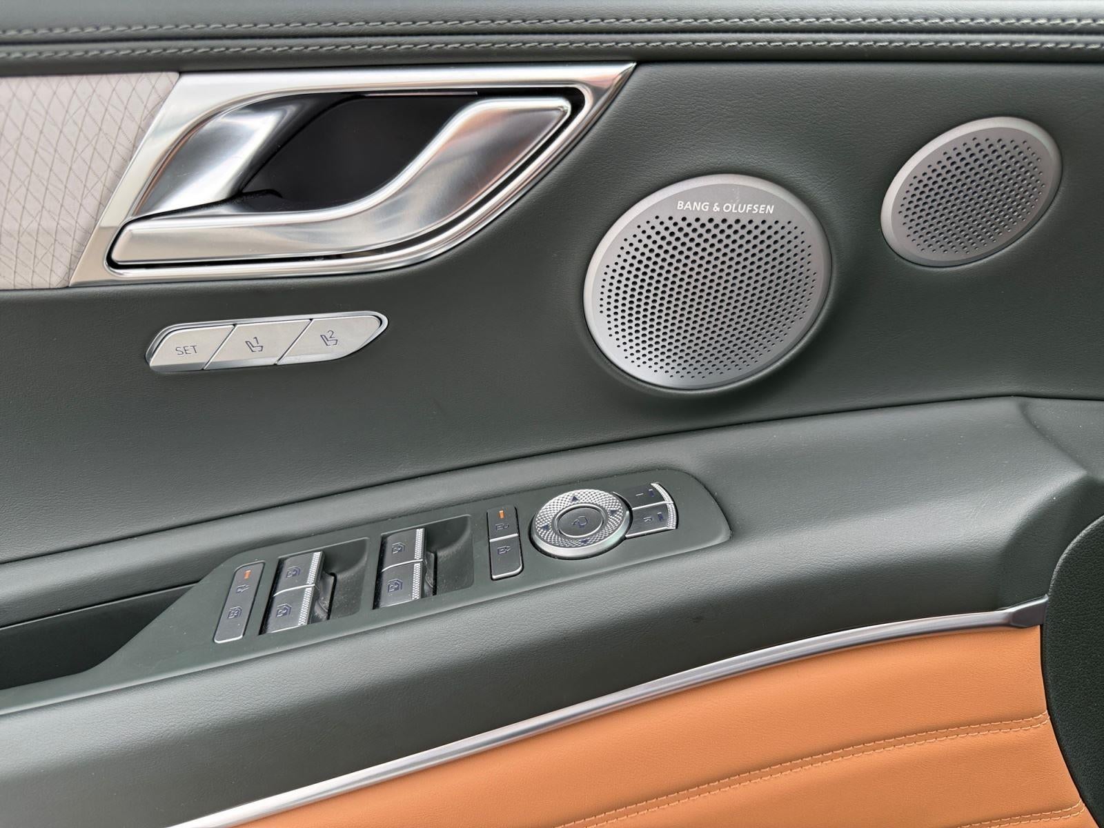 2025 Genesis GV80 Prestige